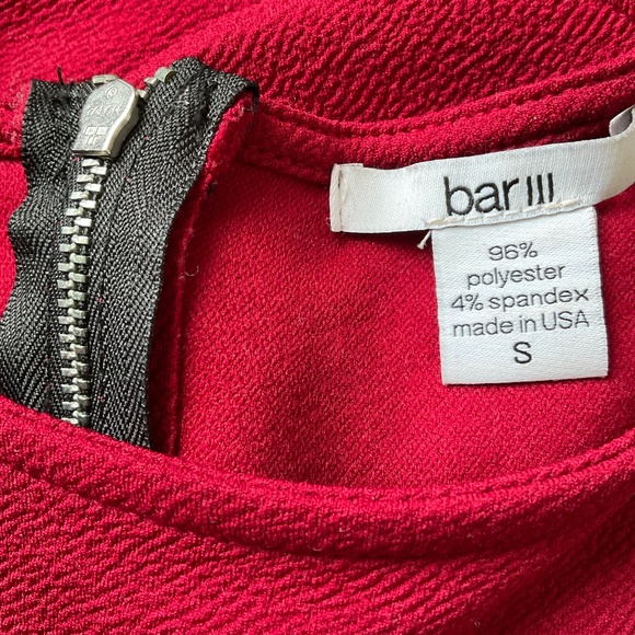 Red blouse with 3/4 length sleeve. Size S. - Picture 6 of 6